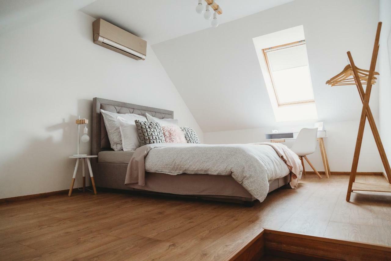 Center City Charming Loft Apartment Košice Eksteriør billede