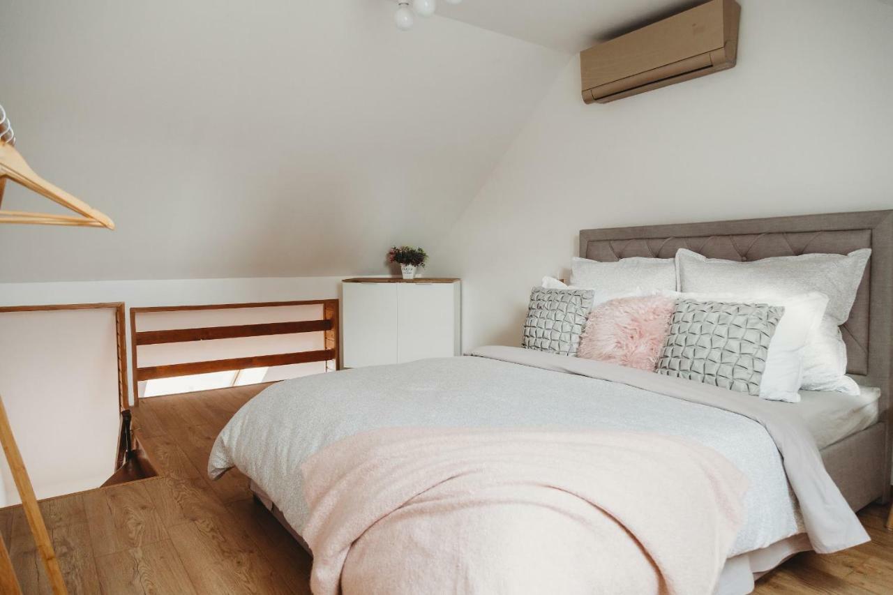 Center City Charming Loft Apartment Košice Eksteriør billede